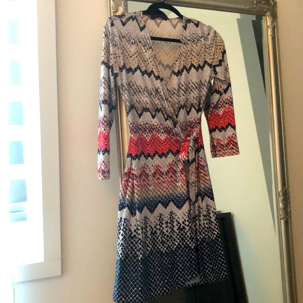 Bcbg wrap dress snake print size xxs